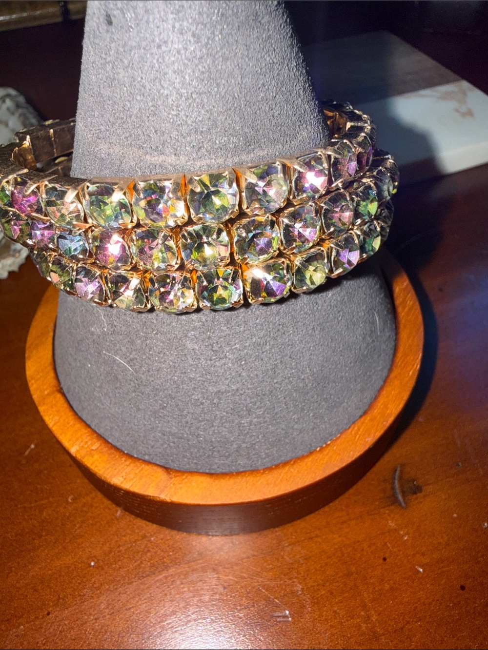 Multicolor Crystal Stretch Bracelet - Gold Setting
